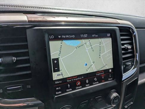Used 2018 RAM 2500 Laramie w/ Convenience Group AWD/4WD image 13