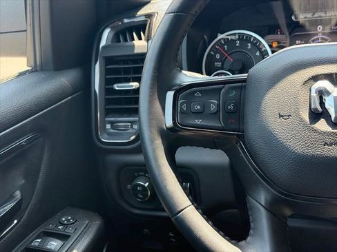 Used 2024 RAM 1500 Big Horn AWD/4WD image 11