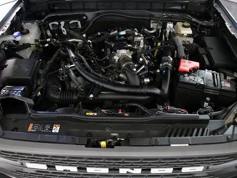 Used 2024 Ford Bronco Badlands image 35