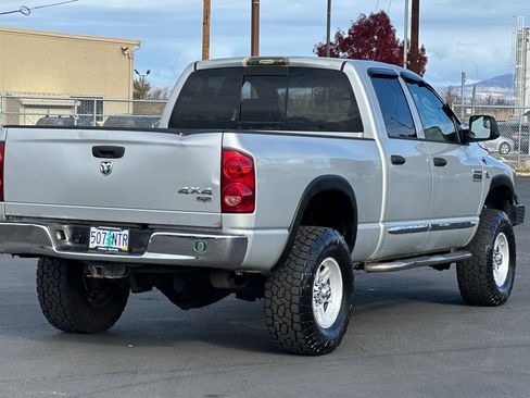 Used 2007 Dodge Ram 3500 Truck Laramie image 4