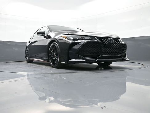 Certified 2020 Toyota Avalon TRD image 27