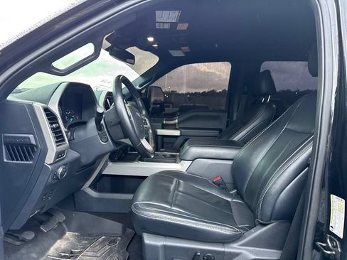 Used 2022 Ford F350 Lariat w/ Tremor Off-Road Package AWD/4WD image 10