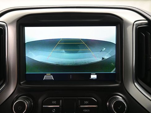 Used 2021 Chevrolet Silverado 1500 RST image 16