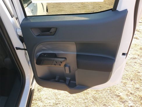 New 2025 Ford Maverick XL w/ Equipment Group 102A image 28