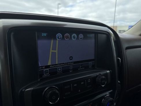 Used 2017 Chevrolet Silverado 2500 High Country w/ Duramax Plus Package image 14