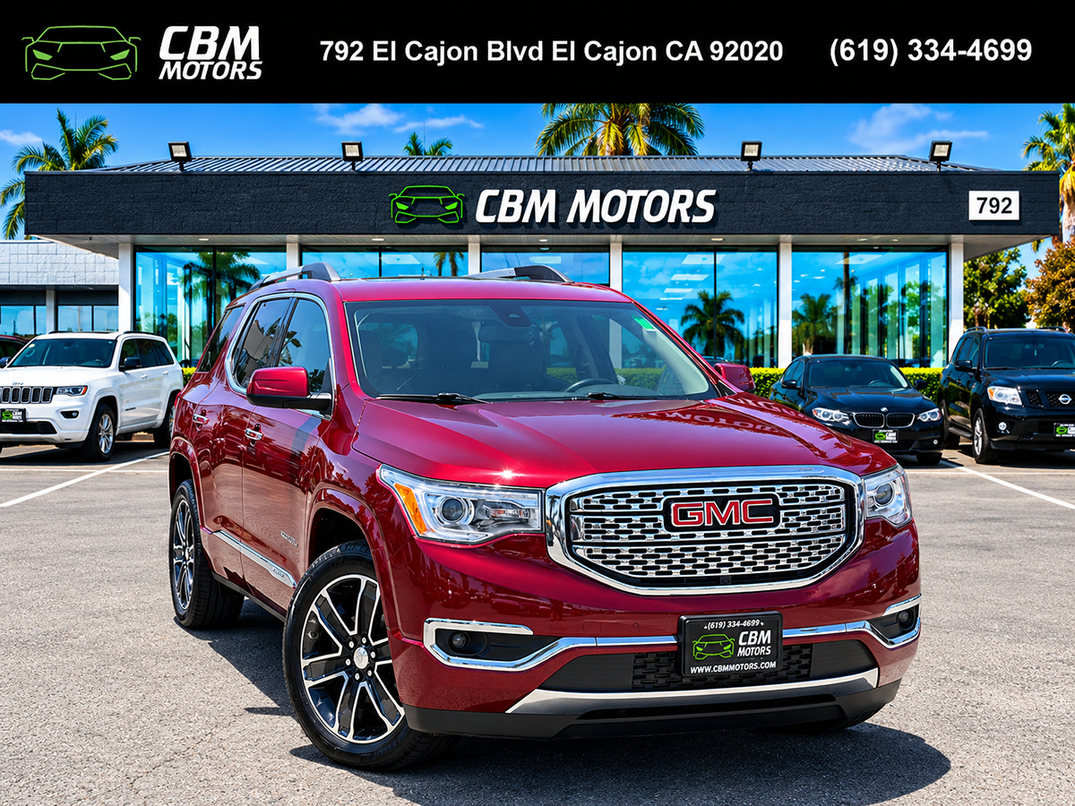 Used 2017 GMC Acadia Denali w/ Technology Package FWD image 1