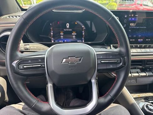 Used 2023 Chevrolet Colorado Z71 w/ Z71 Convenience Package 2 AWD/4WD image 13