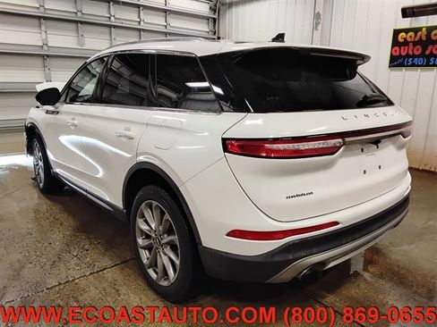 Used 2021 Lincoln Corsair FWD w/ Premium Package image 6