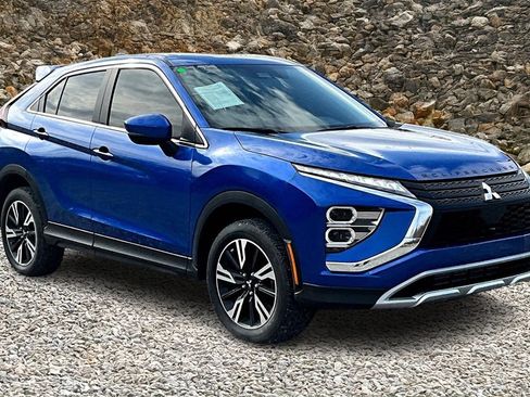 Used 2023 Mitsubishi Eclipse Cross SE image 10