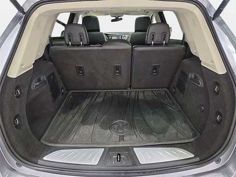 Used 2019 Buick Envision Essence FWD image 35