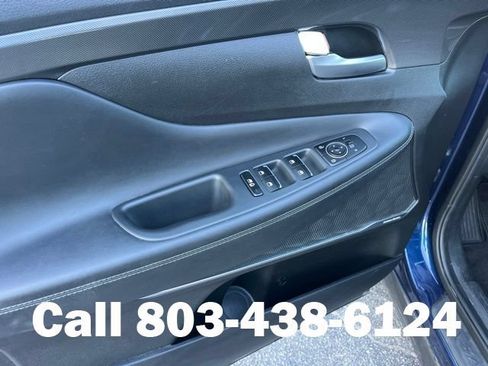Used 2022 Hyundai Santa Fe SEL w/ Convenience + Premium Package FWD image 8