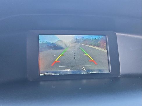 Used 2018 Ford Focus ST image 21