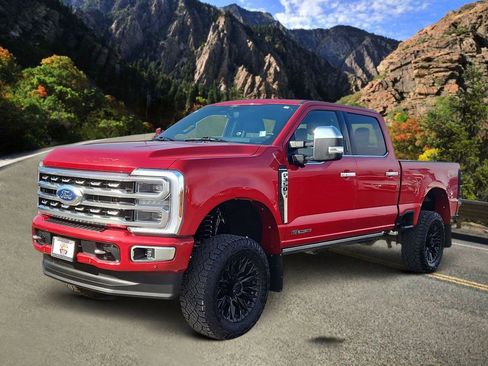 Used 2024 Ford F350 Platinum image 5