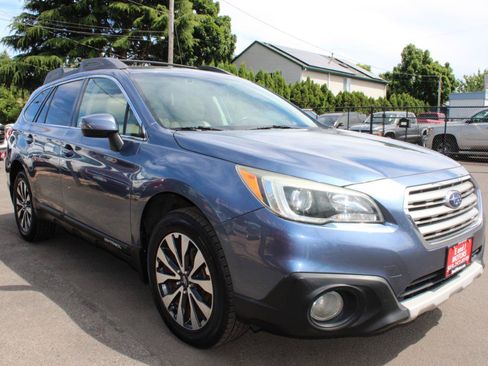 Used 2016 Subaru Outback 2.5i Limited AWD/4WD image 7