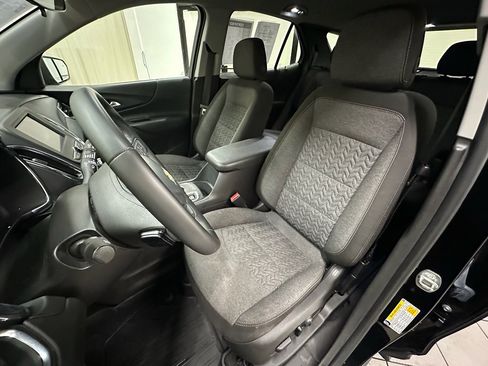 Certified 2024 Chevrolet Equinox LT w/ LPO, Floor Liner Package image 24