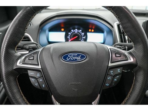 Used 2022 Ford Edge ST w/ Equipment Group 401A AWD/4WD image 14