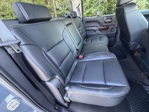 Used 2016 GMC Sierra 1500 SLE w/ SLE Value Package RWD image 10