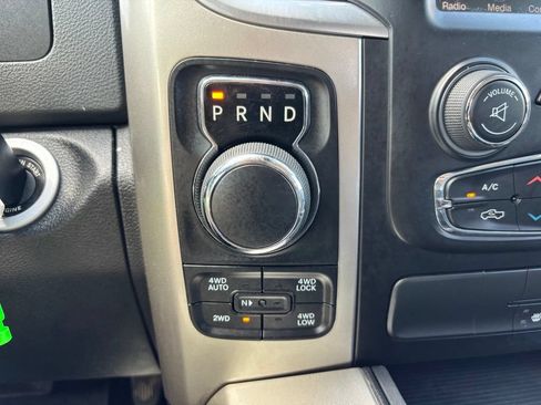 Used 2016 RAM 1500 Big Horn AWD/4WD image 35