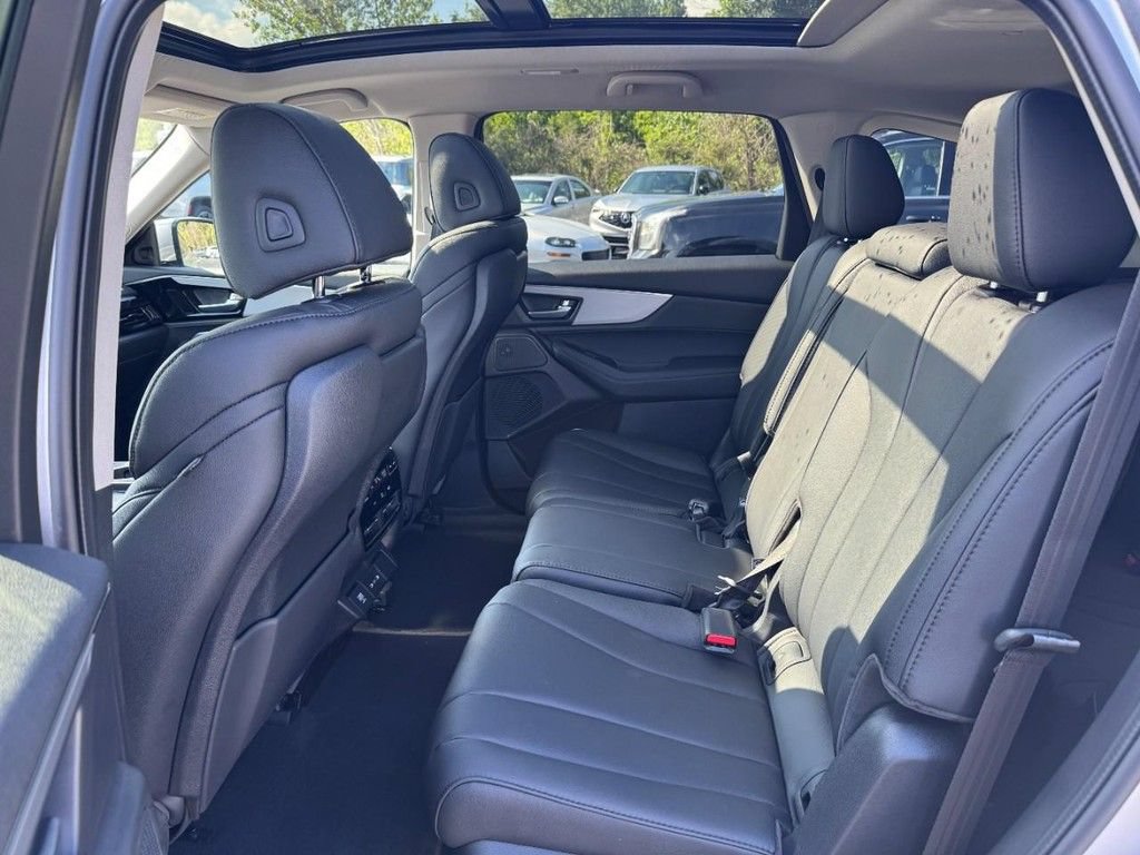 Certified 2026 Acura MDX SH-AWD image 13
