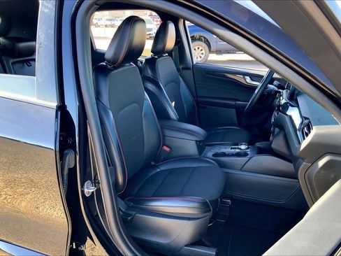 Used 2024 Ford Escape ST-Line image 16