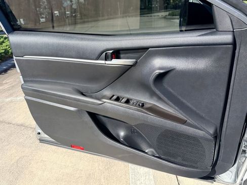 Used 2023 Toyota Camry LE image 22