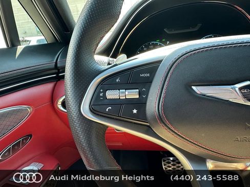Used 2023 Genesis GV70 3.5T Sport w/ Sport Prestige Package AWD/4WD image 38