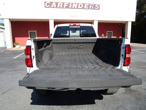 Used 2017 GMC Sierra 1500 SLE image 26