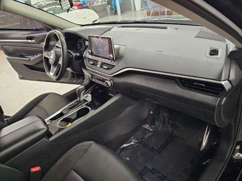 Used 2021 Nissan Altima 2.5 SV FWD image 8