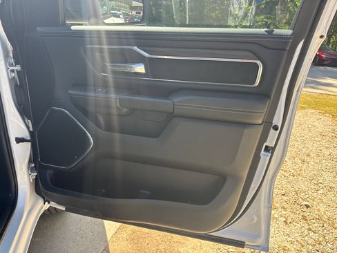 Used 2026 RAM 1500 Laramie AWD/4WD image 14