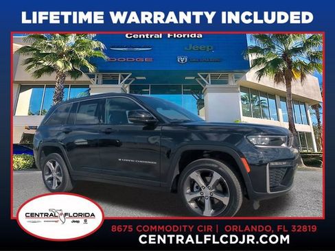 New 2026 Jeep Grand Cherokee Limited RWD image 1