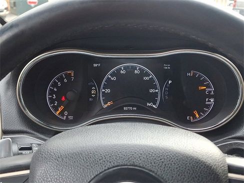 Used 2015 Jeep Grand Cherokee Laredo w/ Quick Order Package 23E image 21