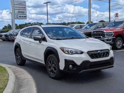 Used 2023 Subaru Crosstrek 2.5i Sport AWD/4WD image 3