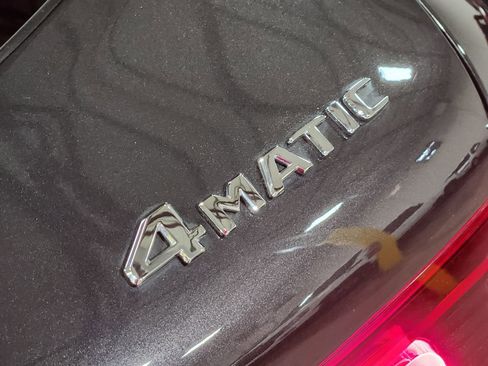 Used 2022 Mercedes-Benz GLC 300 4MATIC image 26