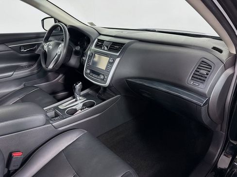 Used 2016 Nissan Altima 2.5 SL w/ 2.5 Technology w/LED Package FWD image 27