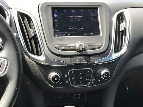 Certified 2024 Chevrolet Equinox LT FWD image 10