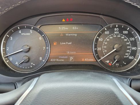 Used 2023 INFINITI QX50 Luxe image 19