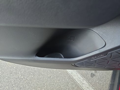 Used 2025 Toyota RAV4 XLE w/ Convenience Package image 15