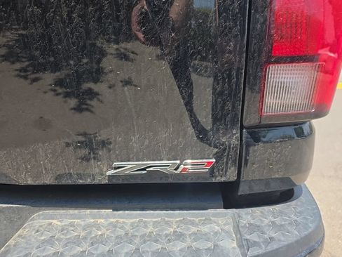 Certified 2025 Chevrolet Colorado ZR2 w/ Technology Package AWD/4WD image 6