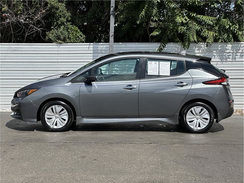 Used 2025 Nissan Leaf S FWD image 13