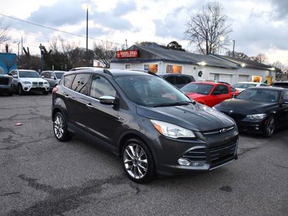 Used 2016 Ford Escape SE w/ SE Chrome Package