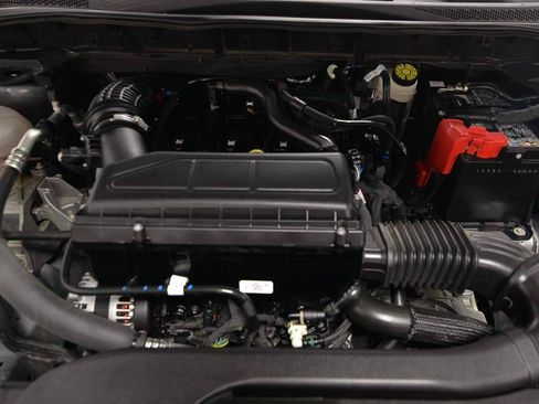 Used 2025 Ford Escape ST-Line AWD/4WD image 18