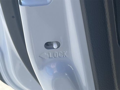 New 2026 Mitsubishi Eclipse Cross LE image 14