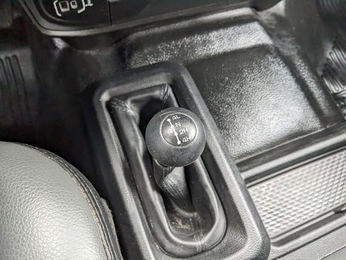 Used 2022 RAM 2500 Tradesman w/ Chrome Appearance Group image 29