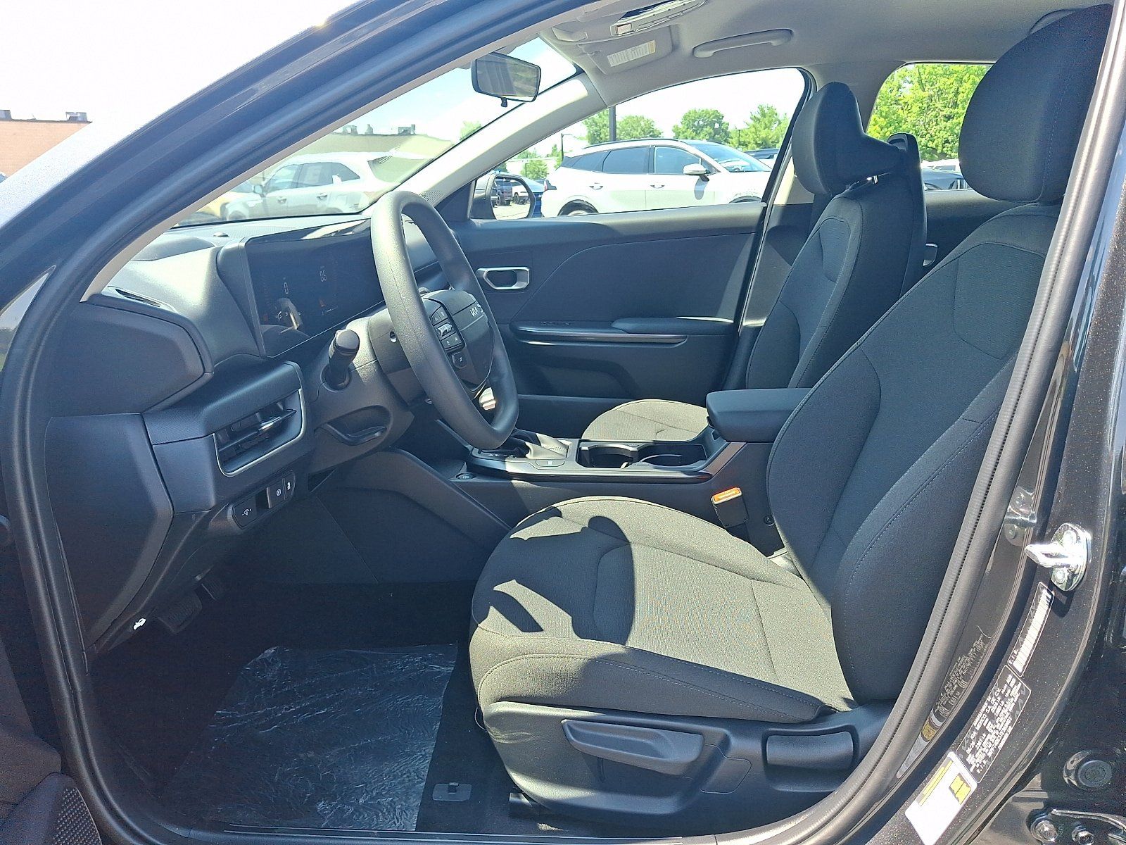 New 2026 Kia K4 FWD image 8