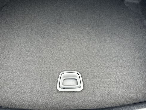 Used 2026 Mercedes-Benz E 350 Sedan image 33