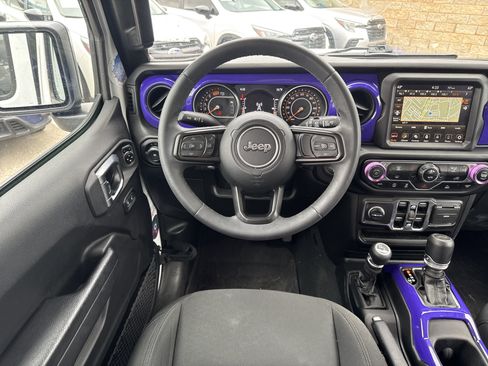 Used 2023 Jeep Wrangler Unlimited Sport AWD/4WD image 11