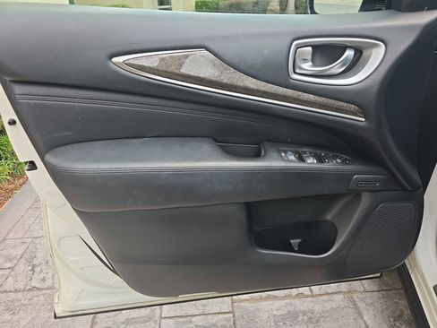 Used 2015 INFINITI QX60 FWD w/ Premium Plus Package image 17