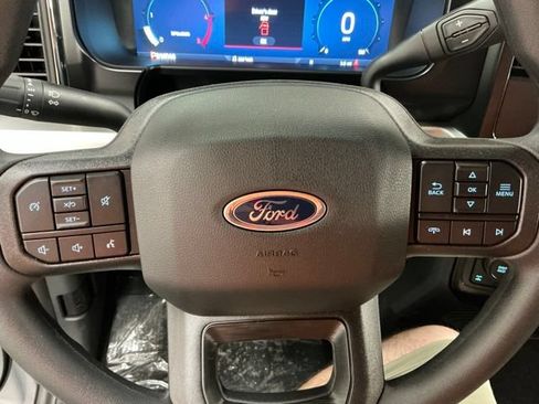 New 2026 Ford F250 XLT w/ XLT Premium Package AWD/4WD image 29