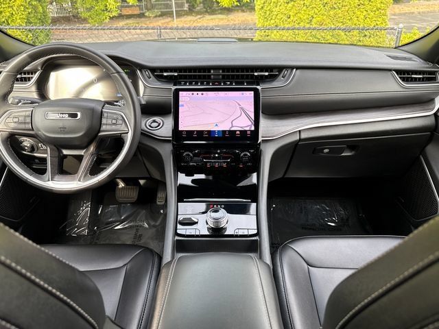 Used 2024 Jeep Grand Cherokee Limited 4xe AWD/4WD image 8
