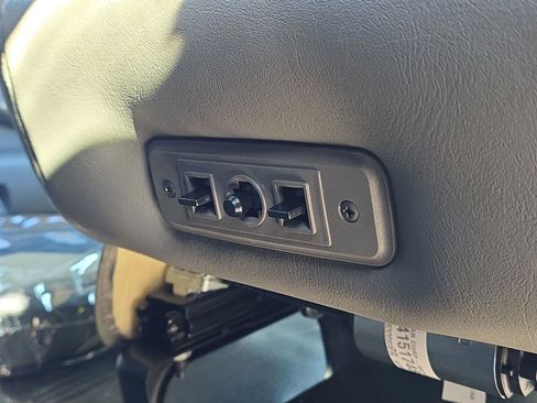 New 2025 Chevrolet Express 2500 w/ Driver Convenience Package image 19